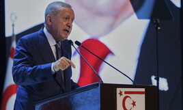 https://img-prod.ilfoglio.it/2025/09/10/145017199-89323c1a-c124-4c22-8bc1-9aaeaaaa18f4.jpg