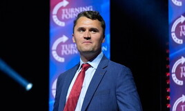 https://img-prod.ilfoglio.it/2025/09/11/182116288-6712459c-3d93-4afb-b493-39dc45affbb3.jpg