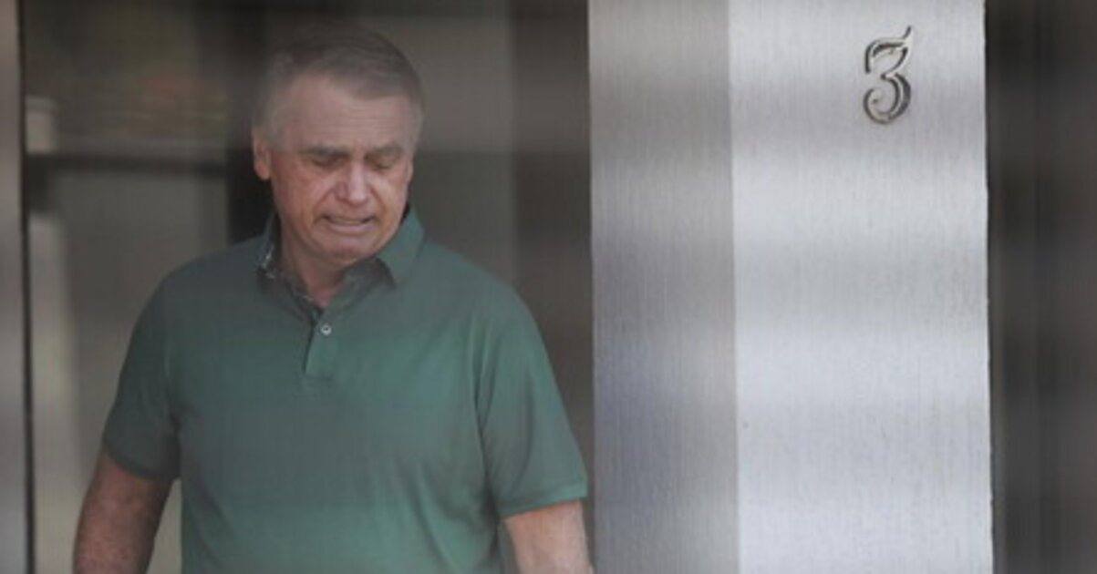 Bolsonaro condannato a 27 anni e tre mesi di carcere per il tentato colpo di stato