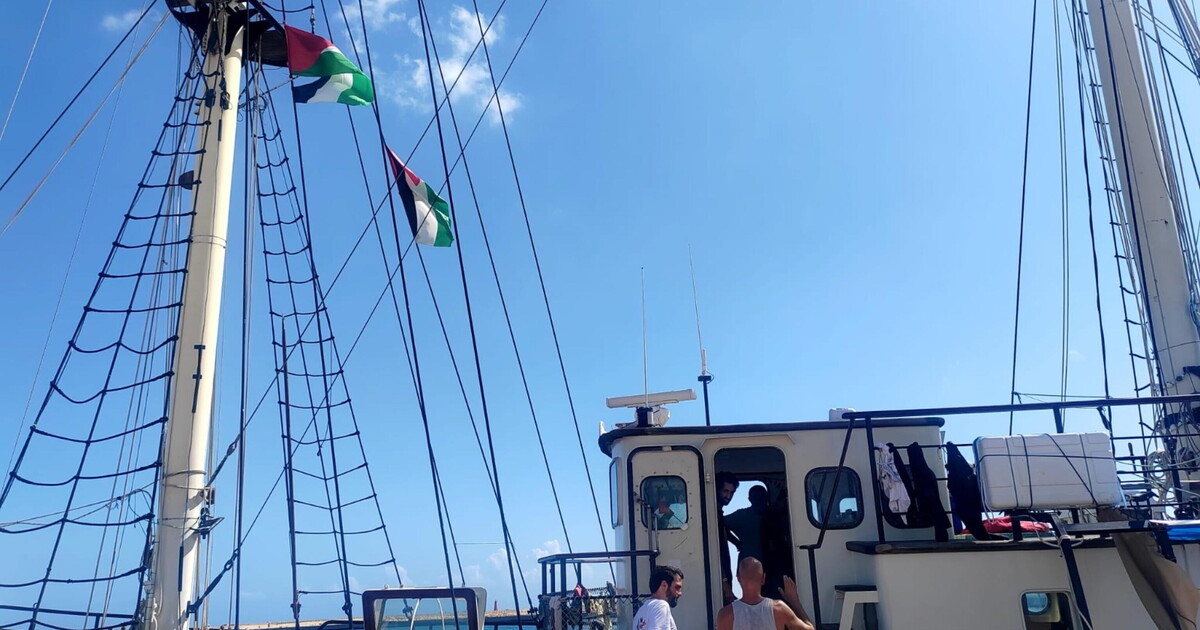 del vecchio cacciata dalla flotilla verso i giornalisti diffidenza e sospetto