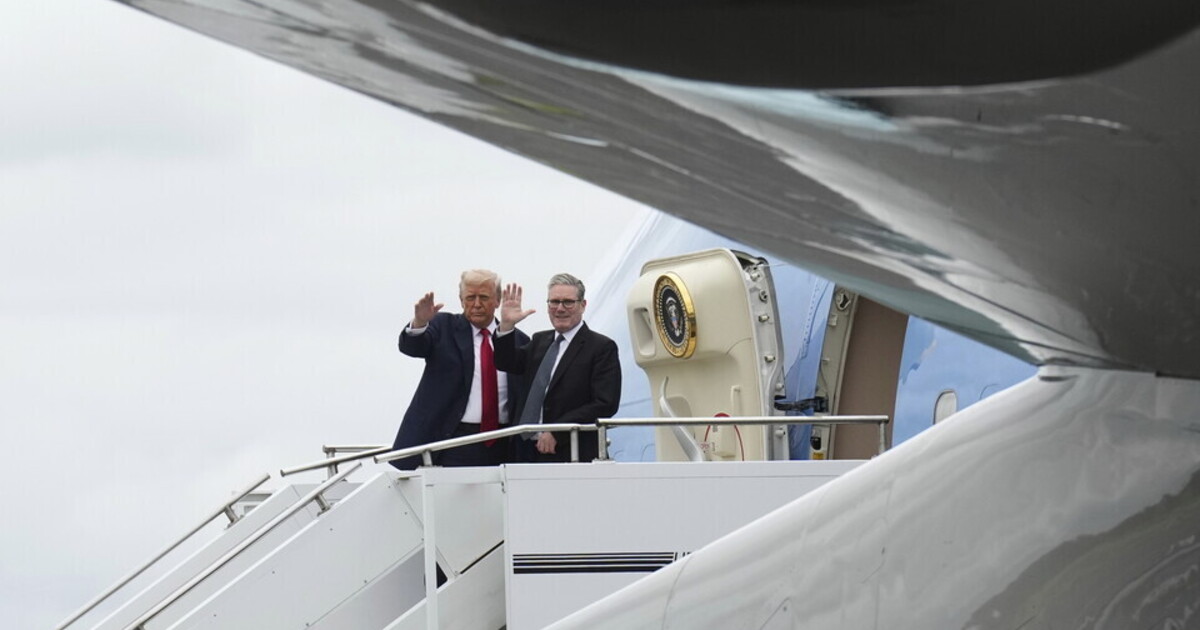 Starmer vede Trump e spera di ottenere un trattamento migliore sui dazi ai metalli Starmer vede Trump e spera di ottenere un trattamento migliore sui dazi ai metalli