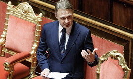 https://img-prod.ilfoglio.it/2025/09/16/183131264-364b546b-e57e-4d80-81f6-6d05f0f454e4.jpg