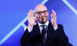 https://img-prod.ilfoglio.it/2025/09/18/165940477-58891135-630a-4cc5-867d-e58db501b89f.jpg