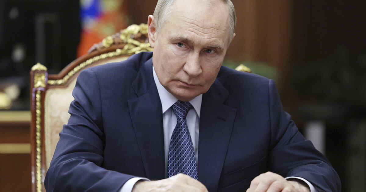Il gioco da ragazzi di Putin con un occidente scomposto e smarrito Il gioco da ragazzi di Putin con un occidente scomposto e smarrito
