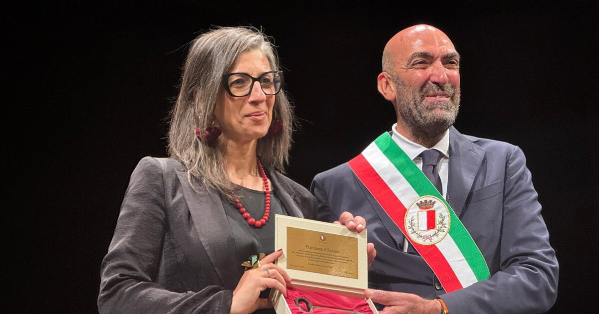 a bari la causa palestinese vale 73 euro lordi