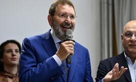 https://img-prod.ilfoglio.it/2025/09/24/184401488-08243183-e484-4eba-96a0-8de69b4a8157.jpg