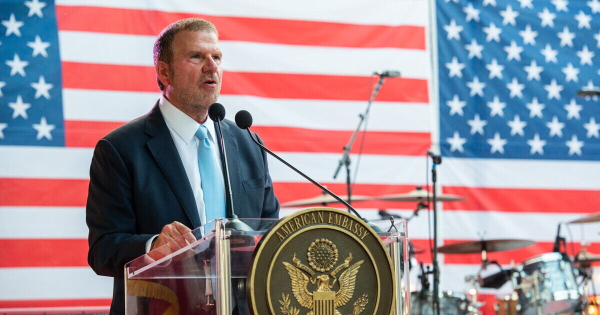 tilman fertitta l ambasciatore americano che batte bandiera texana