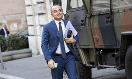 https://img-prod.ilfoglio.it/2025/09/29/181004736-e61671a7-a397-4ebc-b21e-9df9fe280cd6.jpg