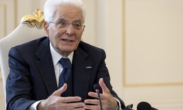 https://img-prod.ilfoglio.it/2025/09/30/181422312-5f82a7e8-4f30-419b-b73a-3c69e394d091.jpg