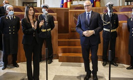 https://img-prod.ilfoglio.it/2025/10/01/183801006-2aff48f4-dfa8-4750-b55f-7db69ff3a751.jpg