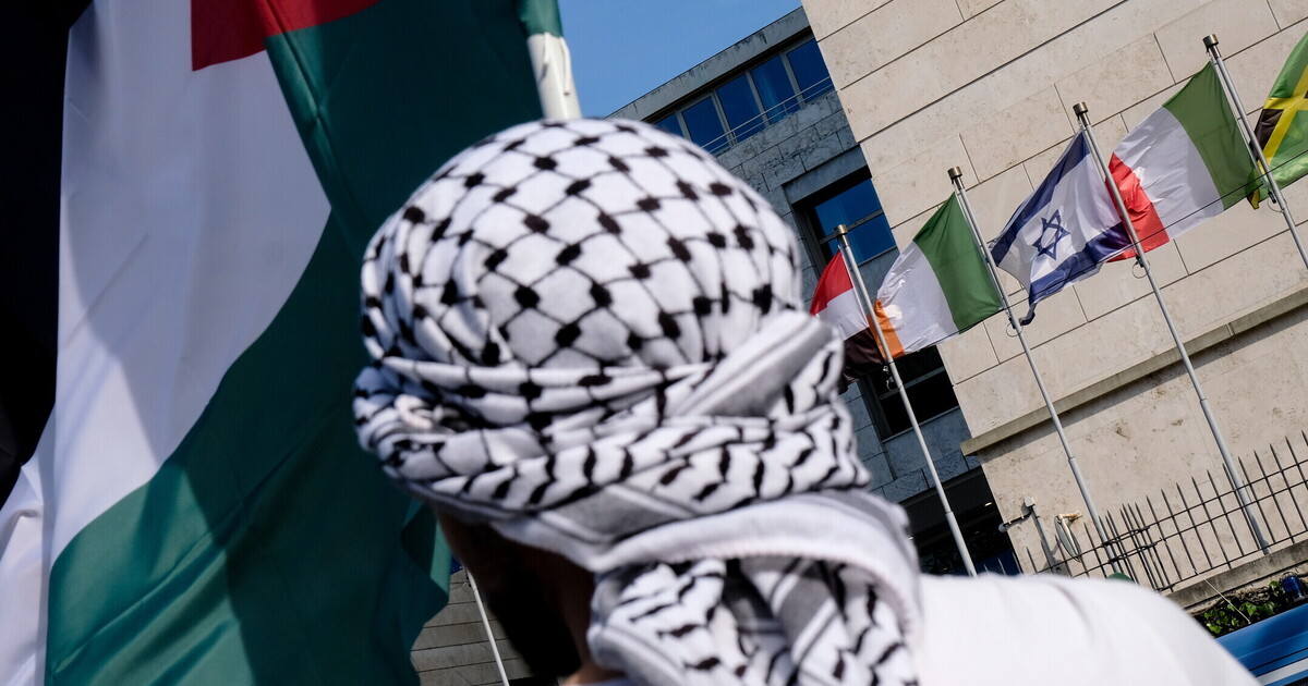 Hamas ci studia bene e ora parla lo stesso identico linguaggio dei nostri partiti