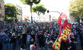 L’industria italiana è ferma, ma Landini va in piazza per Gaza. Ecco perché la sinistra perde