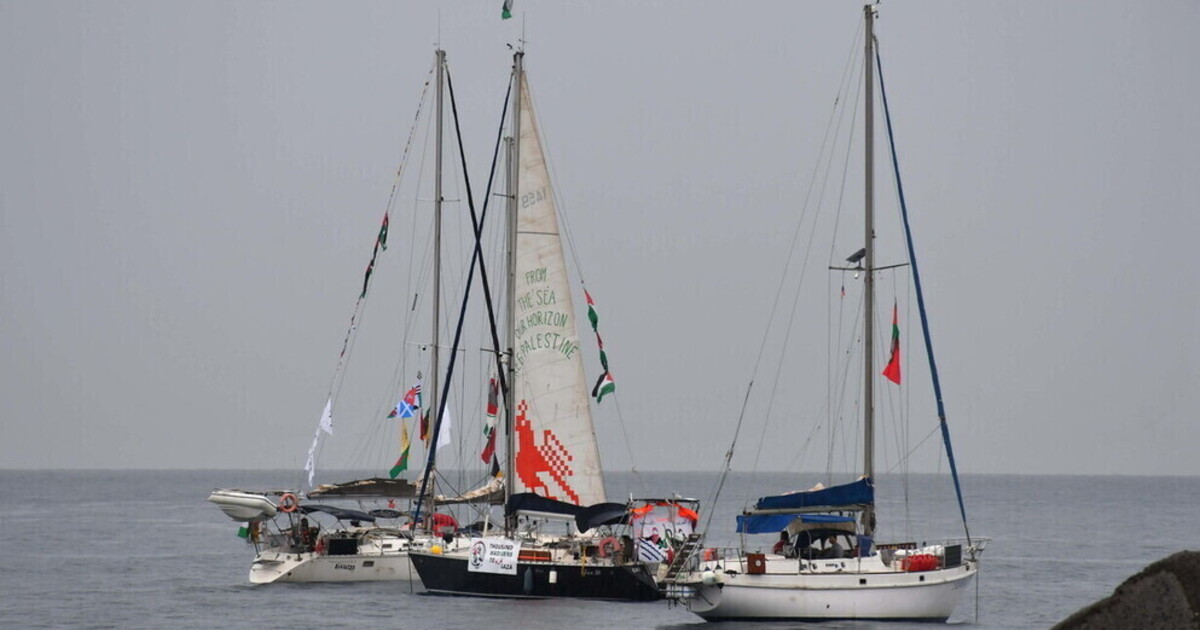 La curiosa storia della nave spagnola mandata in ritardo per la flotilla. Fortuna c’è Crosetto