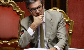 https://img-prod.ilfoglio.it/2025/10/03/175609041-cf0af860-c4e0-46ca-b7a8-eda989ee3133.jpg