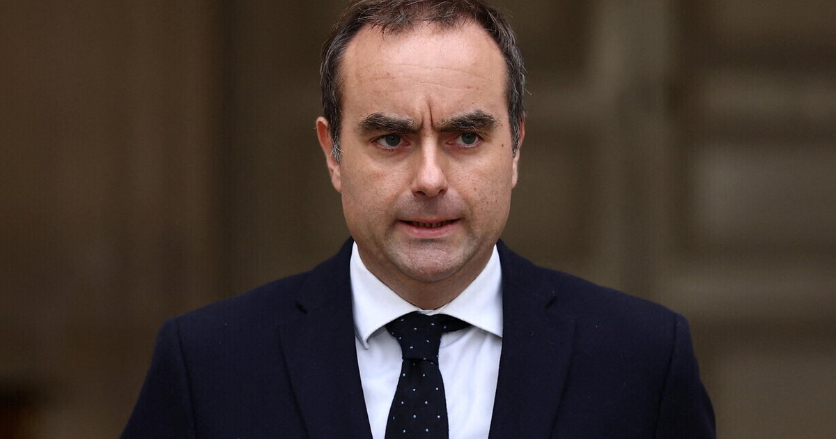 La crisi politica francese è figlia della crisi finanziaria. I sintomi? Deficit e pensioni La crisi politica francese è figlia della crisi finanziaria. I sintomi? Deficit e pensioni