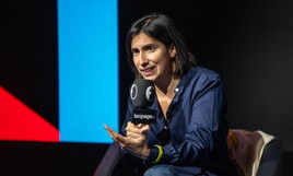 Schlein: “Premier? Io”. E agita il congresso anticipato