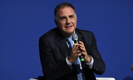 https://img-prod.ilfoglio.it/2025/10/08/183322166-048e6b04-95da-454c-9867-357bee097155.jpg
