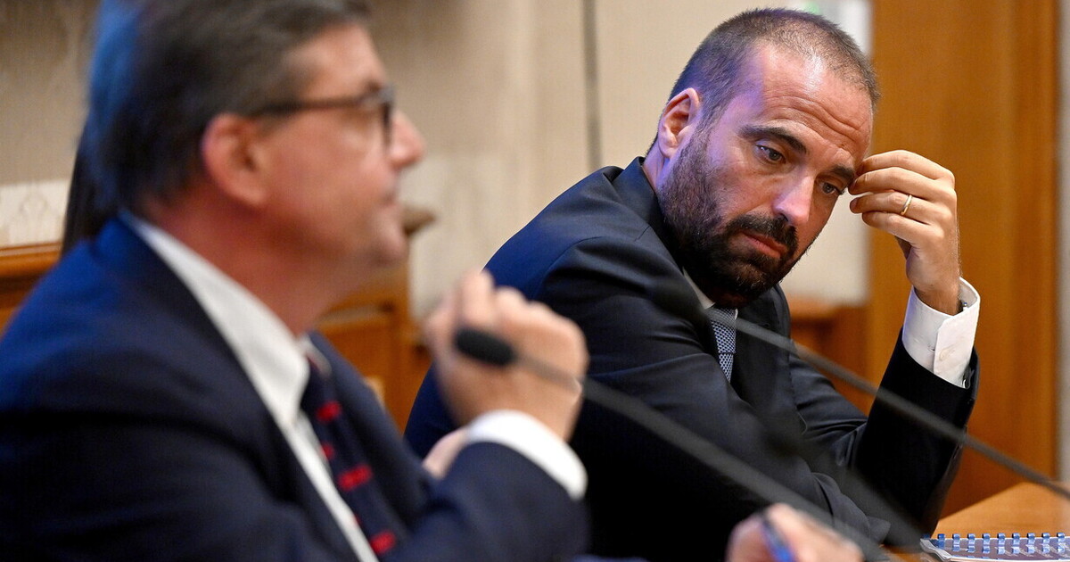 Nasce il partito unico "riformista, liberale e popolare" di Calenda e Marattin Nasce il partito unico "riformista, liberale e popolare" di Calenda e Marattin