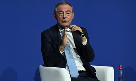 https://img-prod.ilfoglio.it/2025/10/10/182207382-8bd612c5-9fbb-4b12-8ca4-385ff0e5682c.jpg