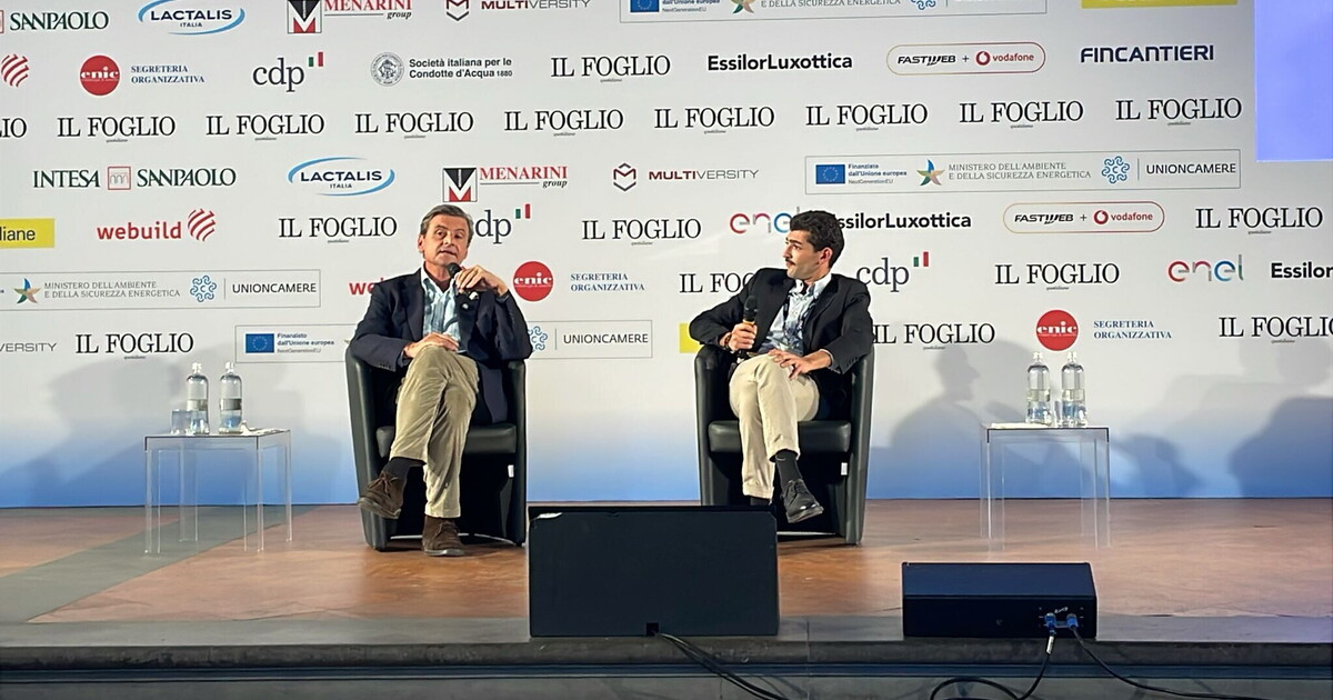 Calenda attacca Pd e 5 stelle e dice: "Lavoriamo con governo su industria 4.o. Sarà in manovra"