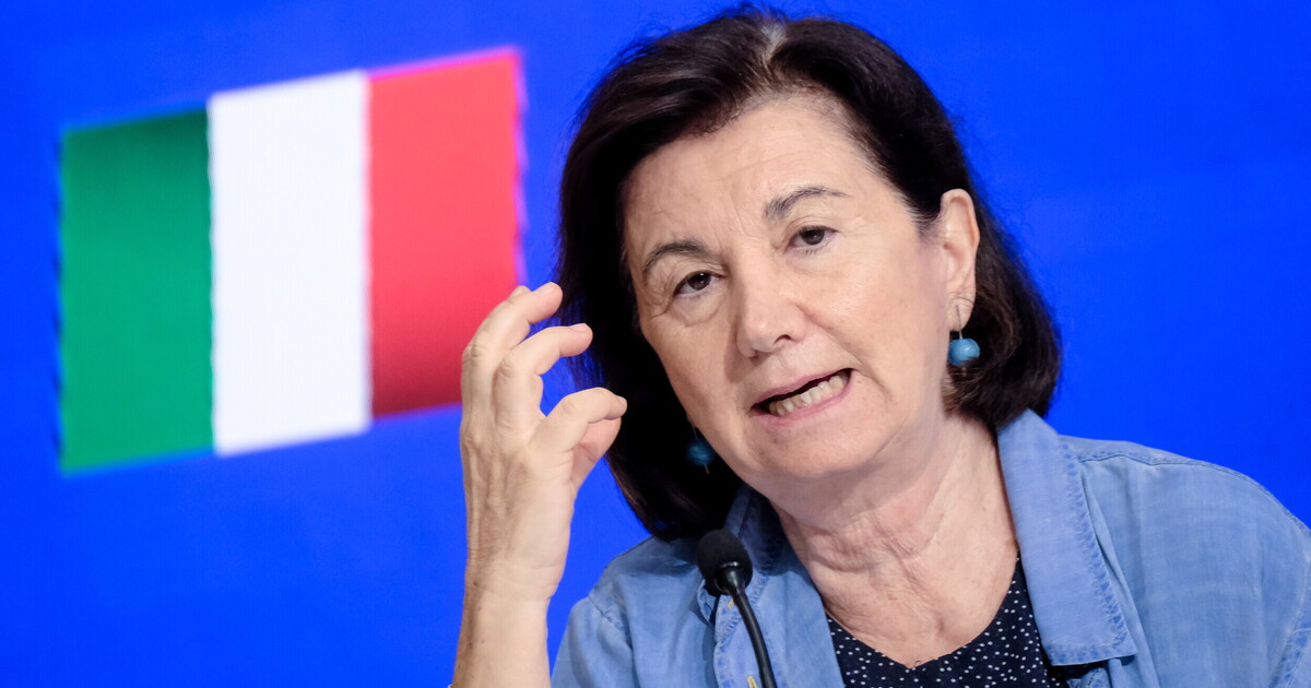 le gite ad auschwitz di roccella e la risposta di liliana segre