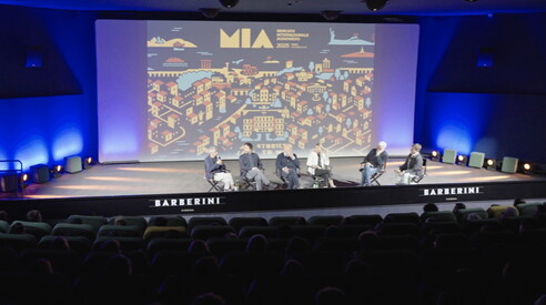 Chi scriverà le storie di domani? L’IA entra nel cuore del cinema