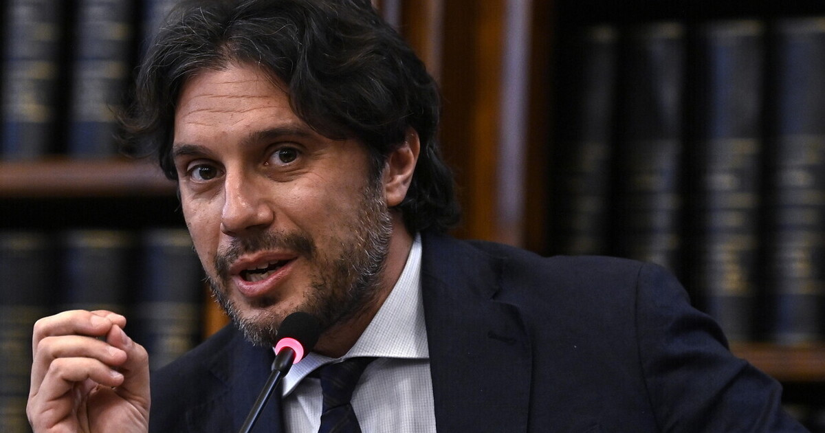 Silvestri (M5s) e la terza via contiana: "Su Libia e immigrazione Pd e governo sbagliano"