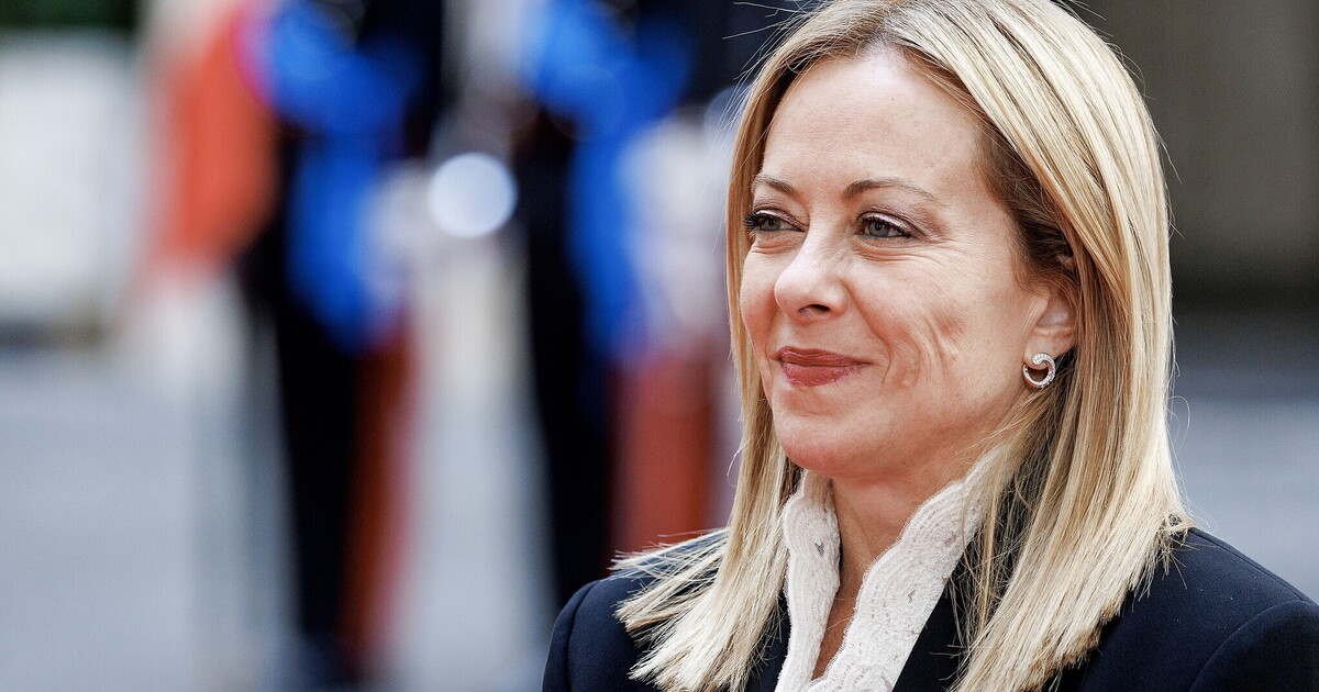 la stabilit224 conquista anche gli elettori italiani