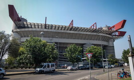 https://img-prod.ilfoglio.it/2025/10/17/100354317-b1c24b80-add9-4027-86eb-0a8b19428454.jpg