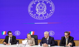 https://img-prod.ilfoglio.it/2025/10/17/183009299-5ef558a7-c50b-4ee8-9312-c80491a6907a.jpg