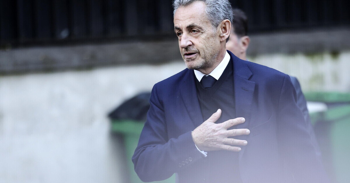 Cosa non torna nelle accuse a Sarkozy Cosa non torna nelle accuse a Sarkozy