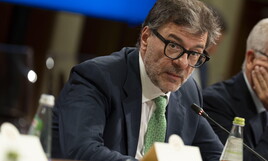 https://img-prod.ilfoglio.it/2025/10/21/164434245-5c47f959-940e-4b20-99f6-d60aa42a829a.jpg