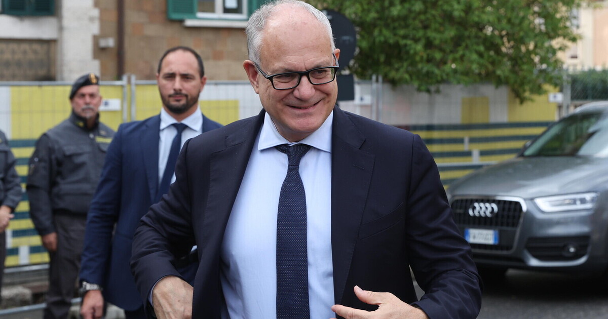 Gualtieri pride. Il sindaco vuole il bis, ottimista sul traffico. La destra lo boccia (ma con chi?) Gualtieri pride. Il sindaco vuole il bis, ottimista sul traffico. La destra lo boccia (ma con chi?)