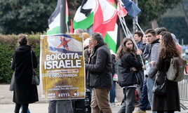 https://img-prod.ilfoglio.it/2025/10/23/162854732-49b6cced-57a9-495c-8281-1a29cfeaa6dc.jpg