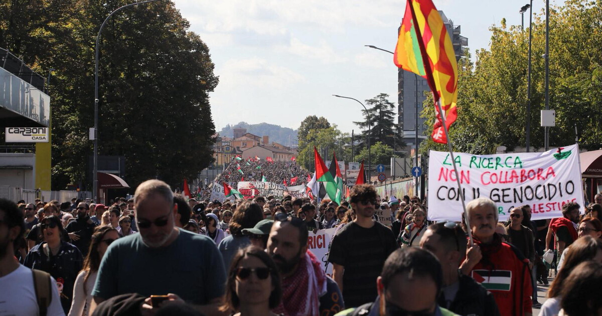 Gli insulti degli iscritti Usb al Garante per gli scioperi: “Servi del governo, maledetti!” Gli insulti degli iscritti Usb al Garante per gli scioperi: “Servi del governo, maledetti!”