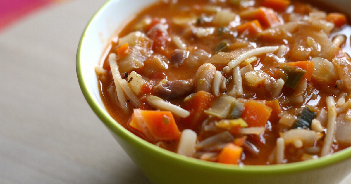 Elogio del minestrone Elogio del minestrone