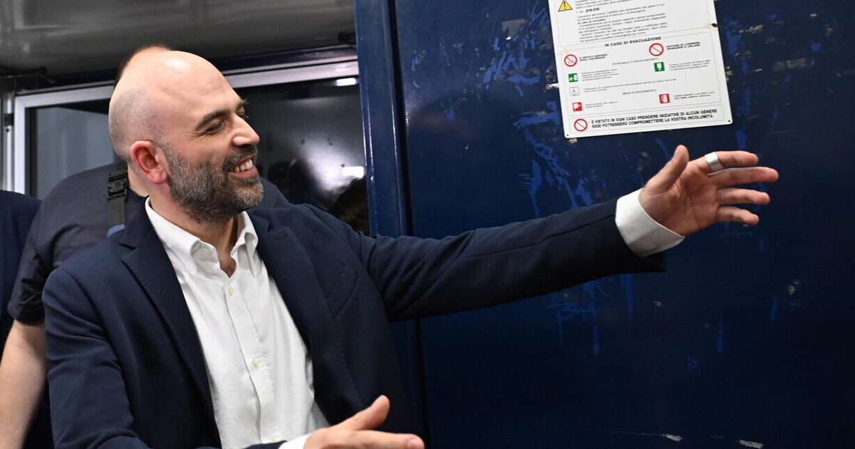 palermo 232 napoli per saviano e pomezia fa provincia da Ilfoglio.it palermo 232 napoli per saviano e pomezia fa provincia