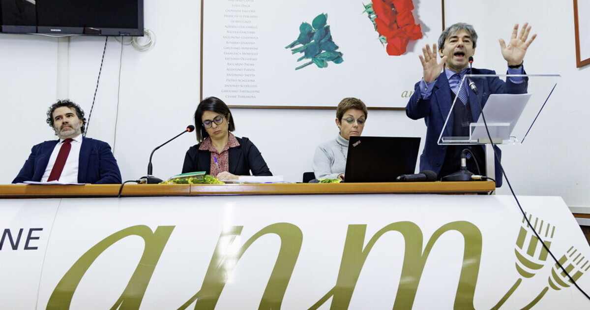 Ranucci fa litigare l’Anm: “Ma chi l’ha invitato?”. Lo zampino di Md Ranucci fa litigare l’Anm: “Ma chi l’ha invitato?”. Lo zampino di Md
