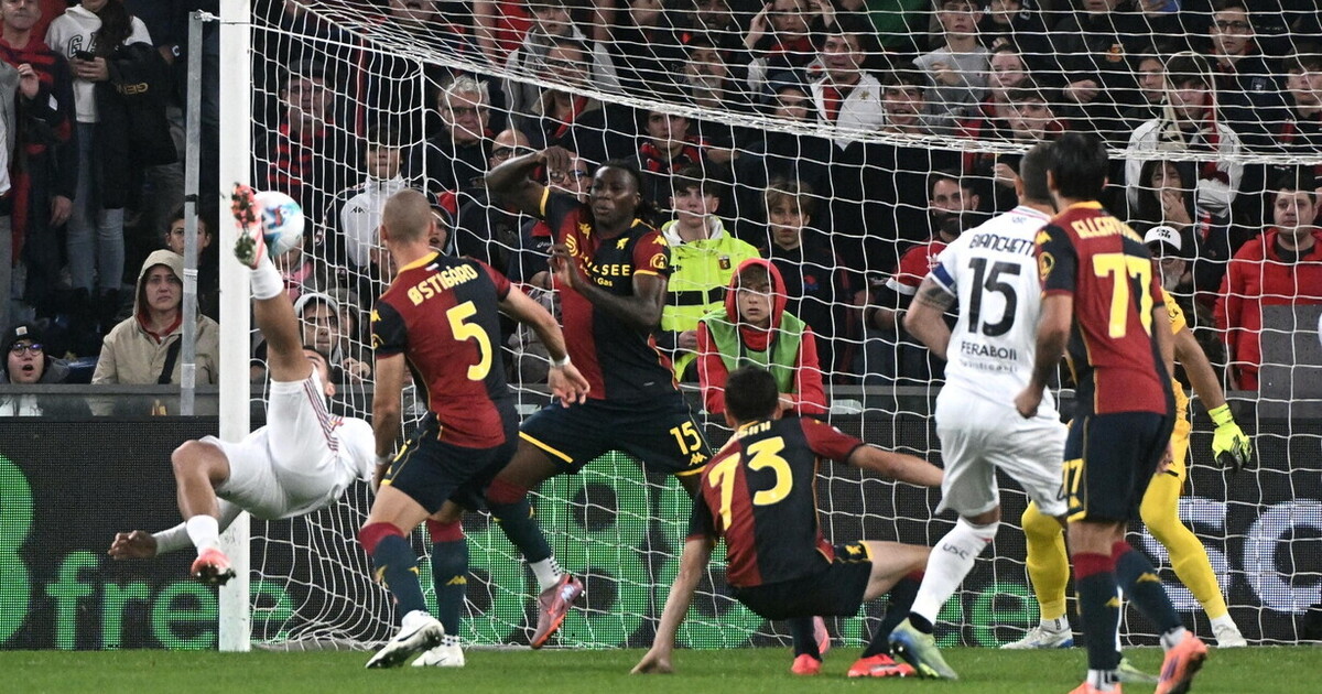 Federico Bonazzoli è un attaccante iconoclasta Federico Bonazzoli è un attaccante iconoclasta