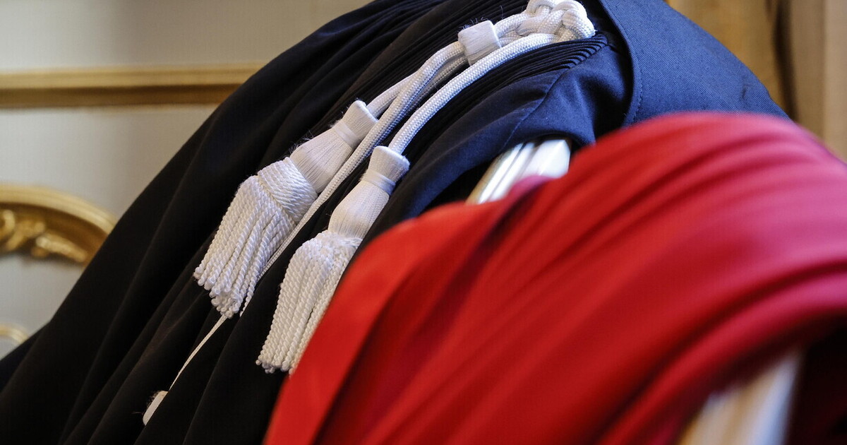 il processo non 232 uno scontro tra bene e male ma una competizione tra verit224 parziali da Ilfoglio.it il processo non 232 uno scontro tra bene e male ma una competizione tra verit224 parziali