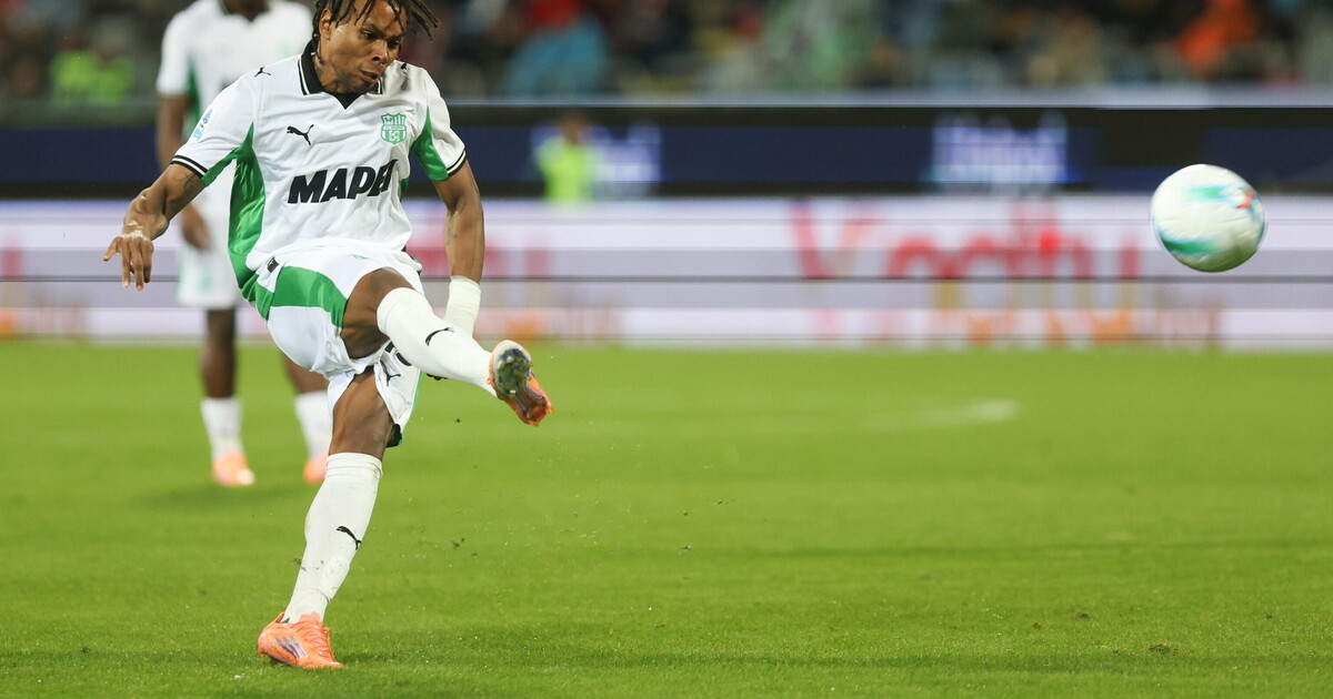 Mestre capitale dei calci piazzati. A colloquio con Gianni Vio e Paolo Favaretto Mestre capitale dei calci piazzati. A colloquio con Gianni Vio e Paolo Favaretto