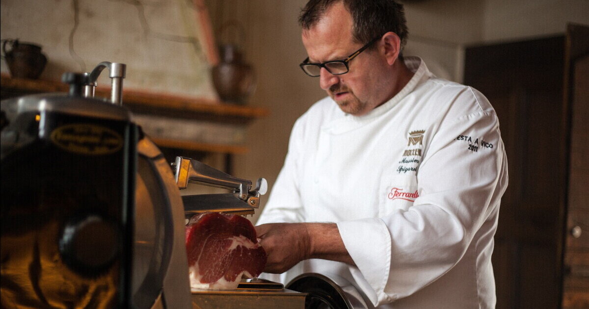 Il bizzarro summit tra Carlo d’Inghilterra e un salumaio padano Il bizzarro summit tra Carlo d’Inghilterra e un salumaio padano