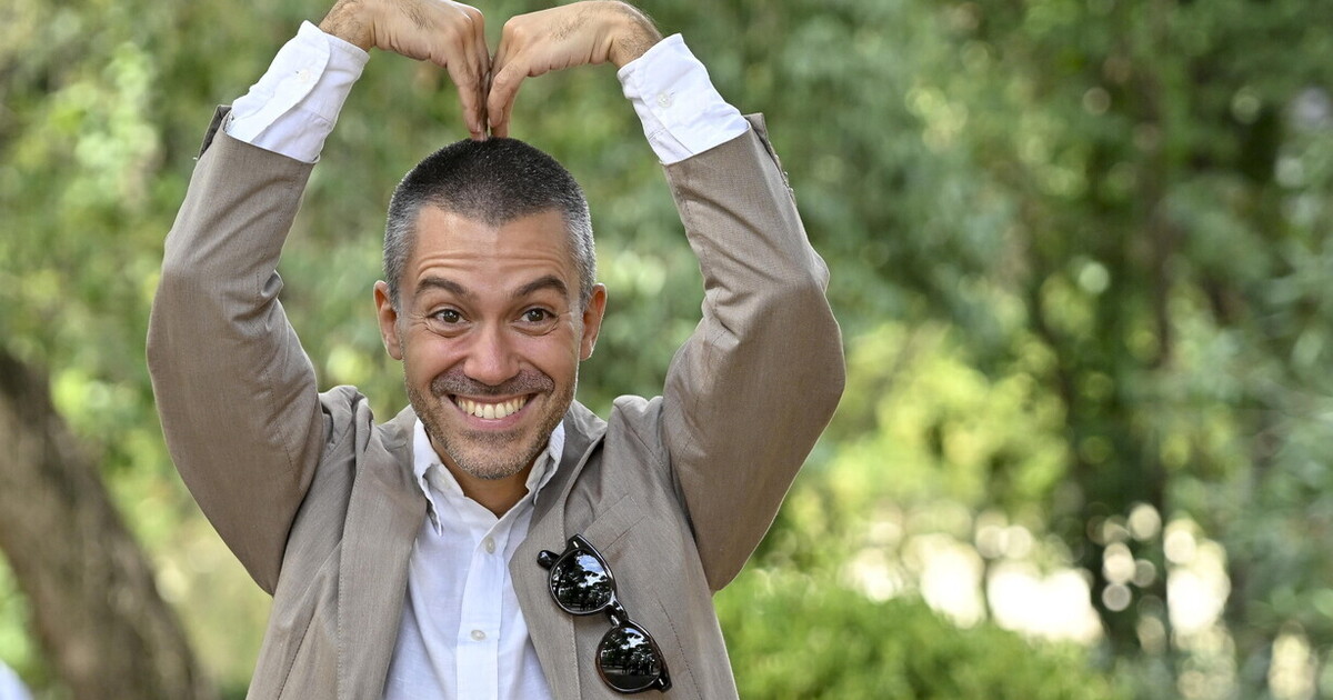 Scavare nella profondità degli inferi con una risata