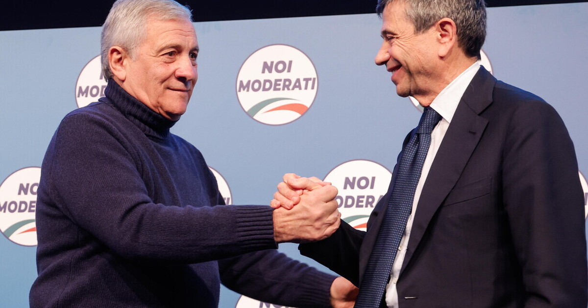 In Campania scompare il nome di Lupi dai manifesti, poi la destra rimedia. FI tenta Brugnaro In Campania scompare il nome di Lupi dai manifesti, poi la destra rimedia. FI tenta Brugnaro