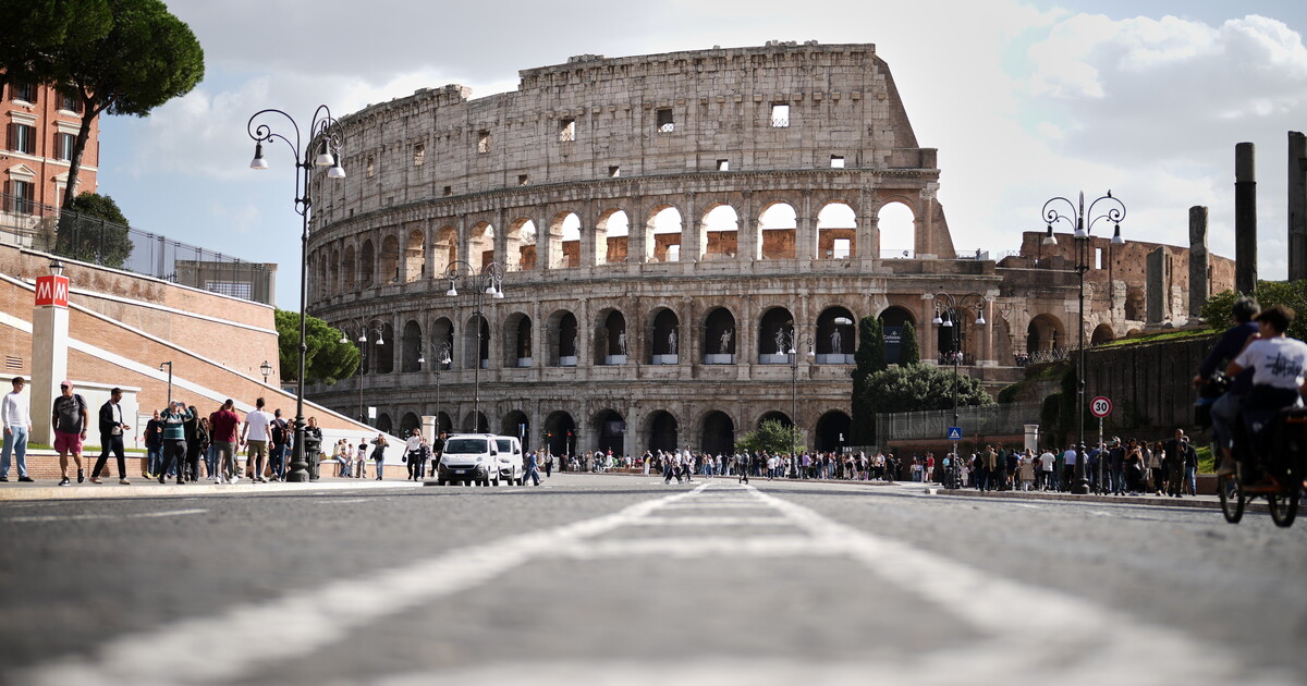Dal Colosseo al codice: la Silicon Valley riscrive Roma Dal Colosseo al codice: la Silicon Valley riscrive Roma