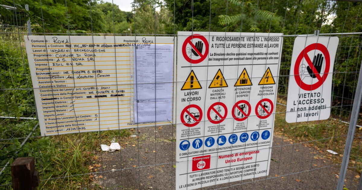 A colpi di stadio. Roma e Milano si sfidano sulle infrastrutture calcistiche “sostenibili” A colpi di stadio. Roma e Milano si sfidano sulle infrastrutture calcistiche “sostenibili”