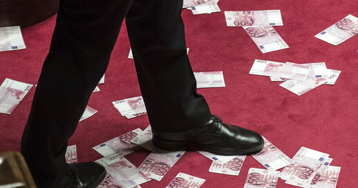 il sostegno all8217euro 232 ai massimi storici