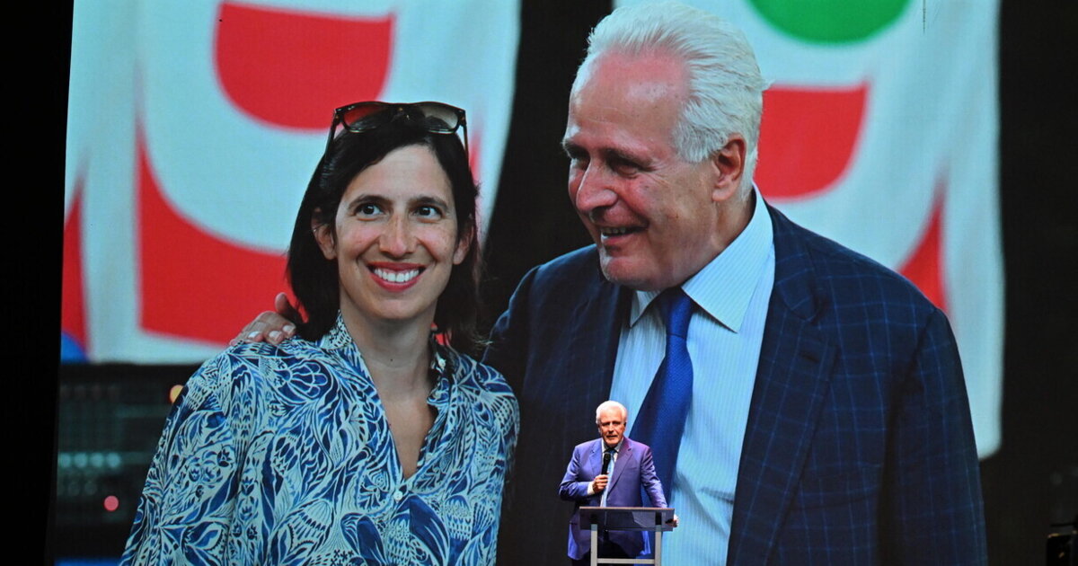 Schlein e il laboratorio di governo Toscana: purghe, fedelissimi, deleghe matte. Delirio Schlein e il laboratorio di governo Toscana: purghe, fedelissimi, deleghe matte. Delirio