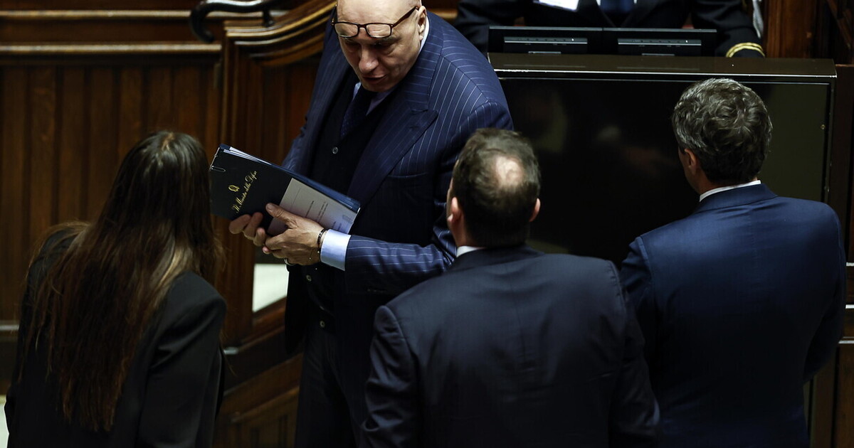 Assedio a Crosetto. Su “Strade sicure” sponda tra Lega e La Russa, che dice: "Va rafforzata"