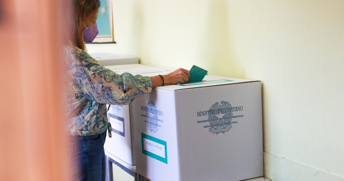 Destra e sinistra iniziano a interrogarsi sul da farsi in caso di sconfitta nel referendum sulla giustizia Destra e sinistra iniziano a interrogarsi sul da farsi in caso di sconfitta nel referendum sulla giustizia